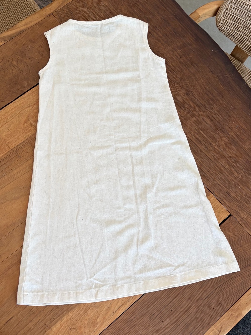 WHITE DRESS - Picture 4 of 5